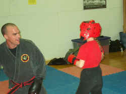 Student First Time Sparring.JPG (217378 bytes)